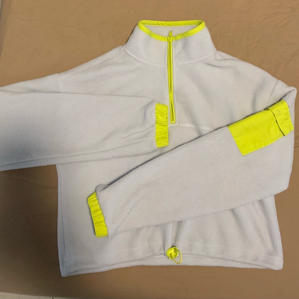 Cropped sweater